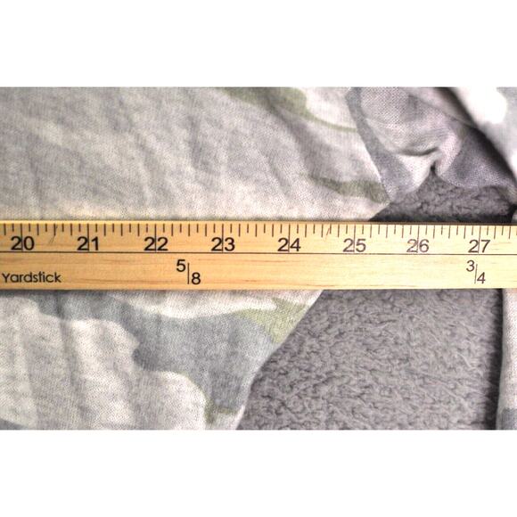 NWT Philosophy Tee Women's Medium Gray Cloud Camo Cozy V-Neck Soft Lounge Top - Picture 3 of 10